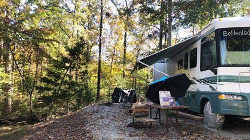 Heavens View Ministry - Divine Appointments - RV Motorhome - Free Book Display - Poplar Bluff, MISSOURI - Where the Spirit of the Lord is.
